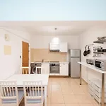 Olympia Flat 201