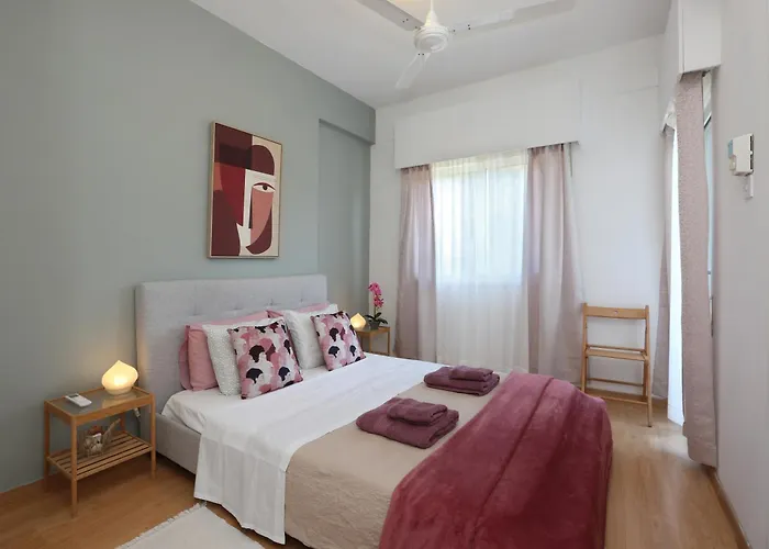 Cozy Holiday Apartment In Larnaca Near Foinikoudes