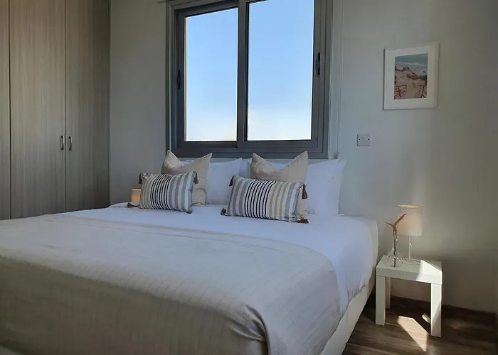 Phaedrus Living: City Center Cozy Flat Demetra 102