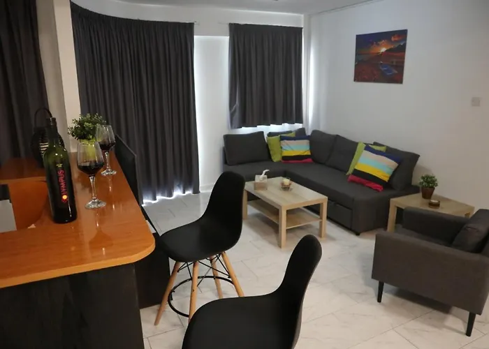 Miriam\'S Beach Apartment