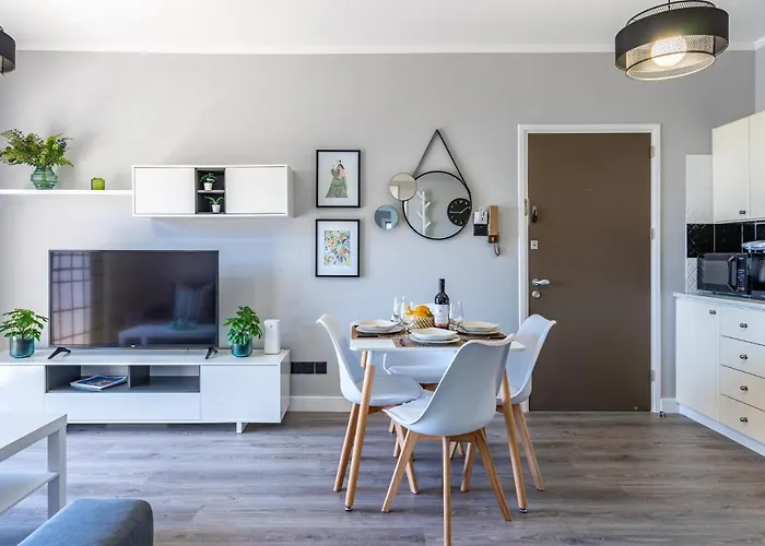 Peale\'S 2-Bedroom Apartment In Mackenzie
