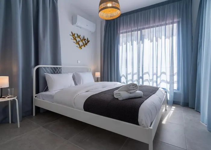 Odyssey - Captivating 2-Bedroom Retreat In Larnaca