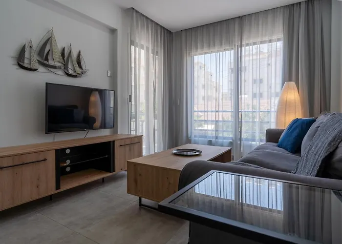 A Blissful 1-Bedroom Voyage In Larnaca