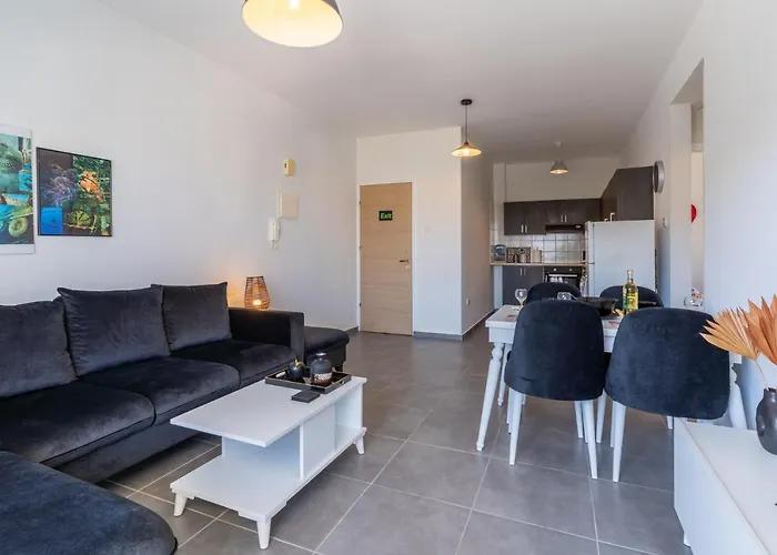 Diamond\'S 2-Bedroom Apartment In Larnaca