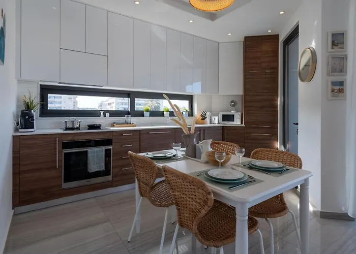 Marble 2-Bedroom Apartment In Larnaca