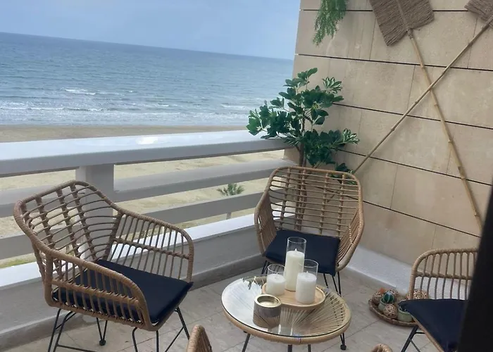 Lazuli Sea View Beachfront Ap 253