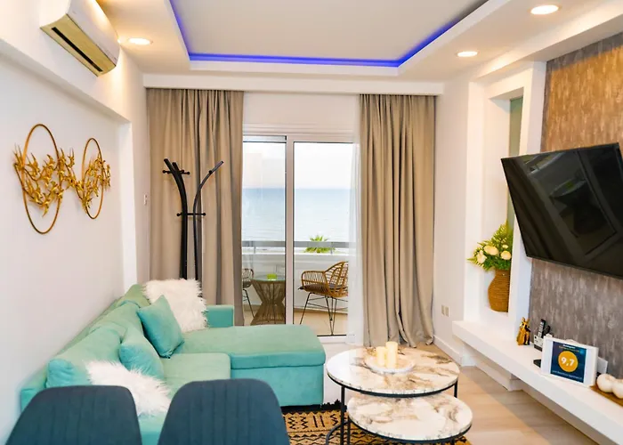 Lazuli Sea View Beachfront Ap 21