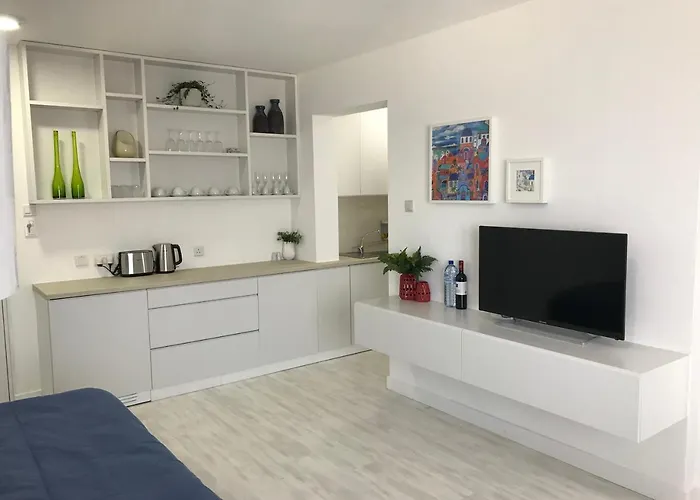 Sea View Holiday Apartment