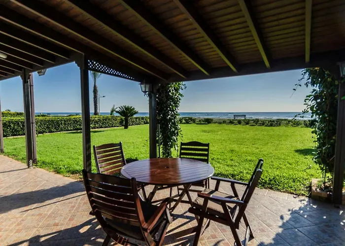 Blue Bay Beach House