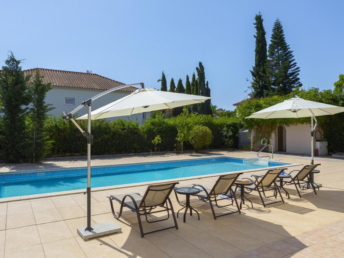 Meneou Seaside Mansion 7 Larnaca