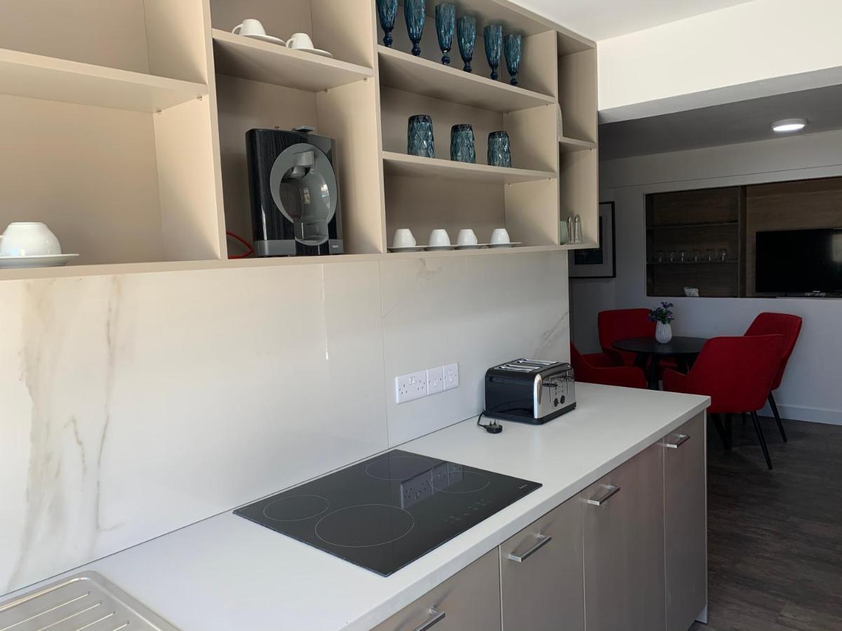 Pasithea Apartment *