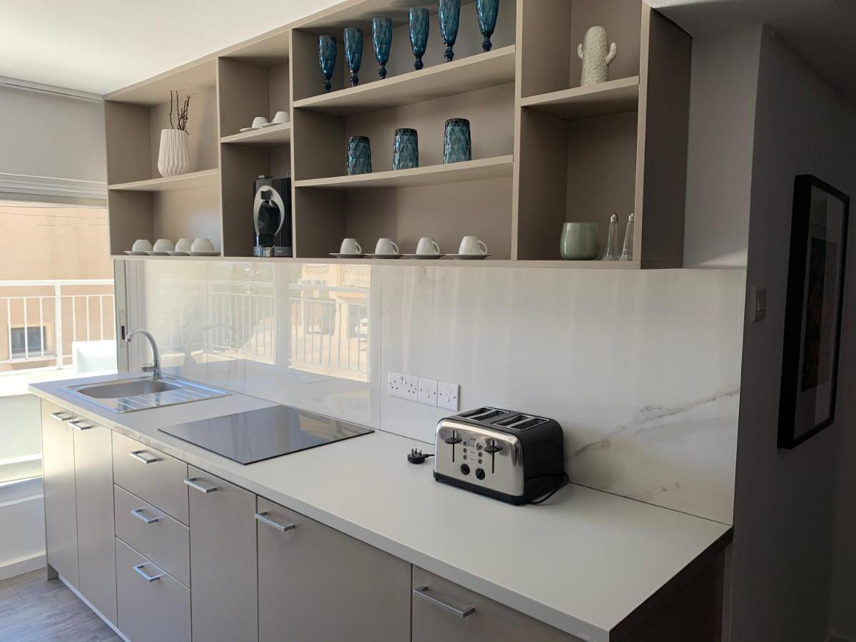 Pasithea Apartment