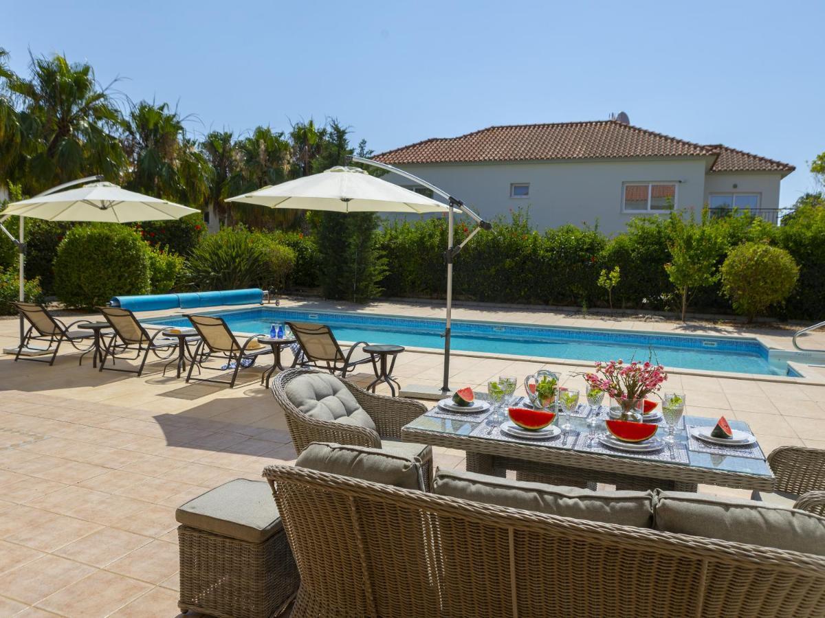 Meneou Seaside Mansion 7 Villa Larnaca