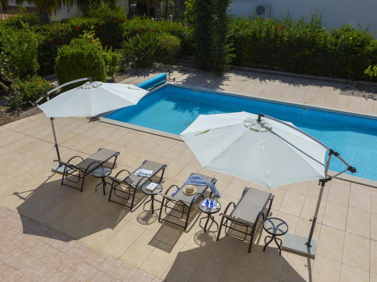 Meneou Seaside Mansion 7 *