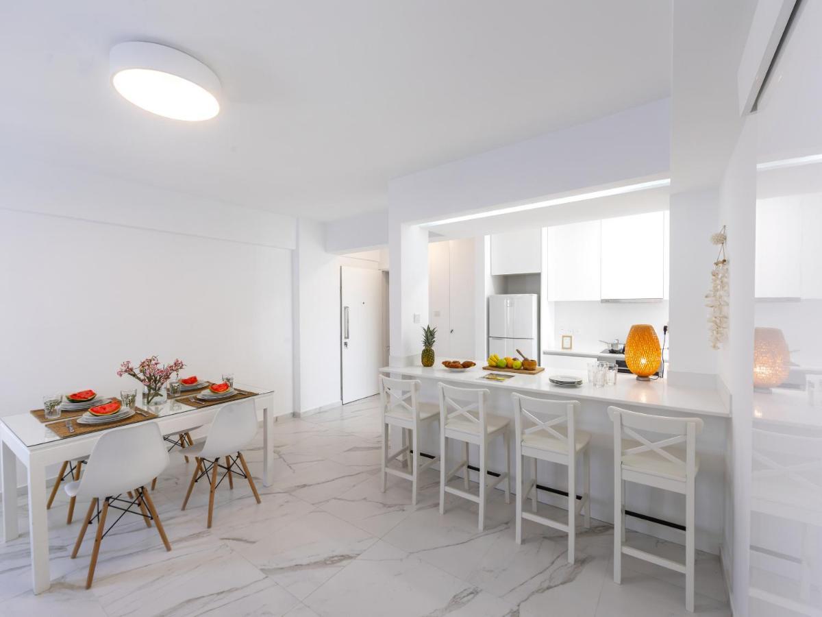 Mackenzie Leo Seafront Apartment Larnaca