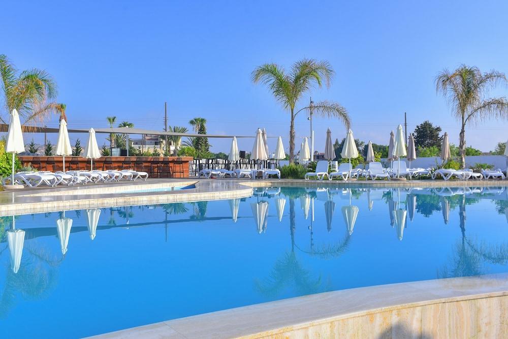 Lebay Larnaka