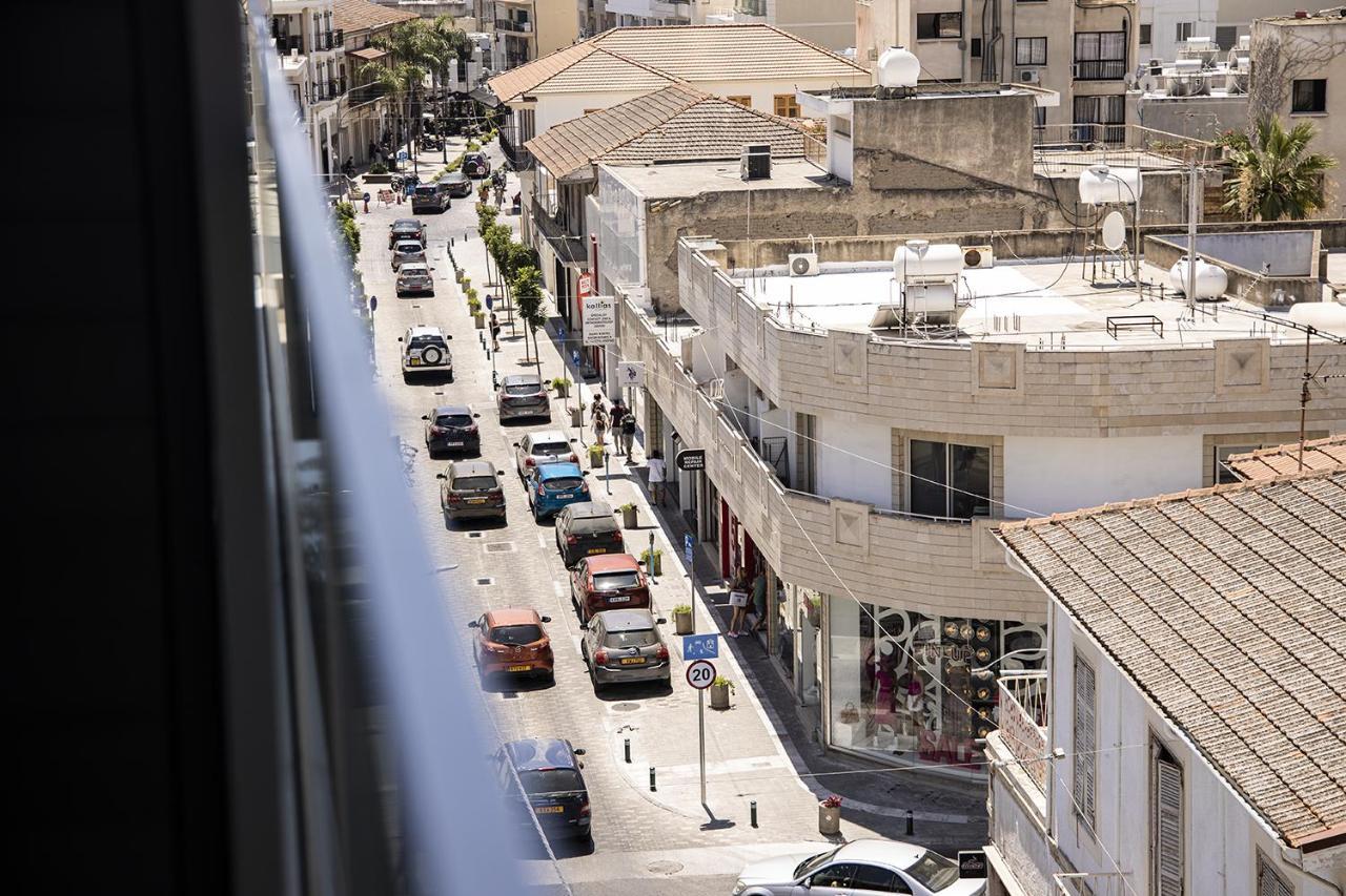 Jimmy's 3* Larnaca