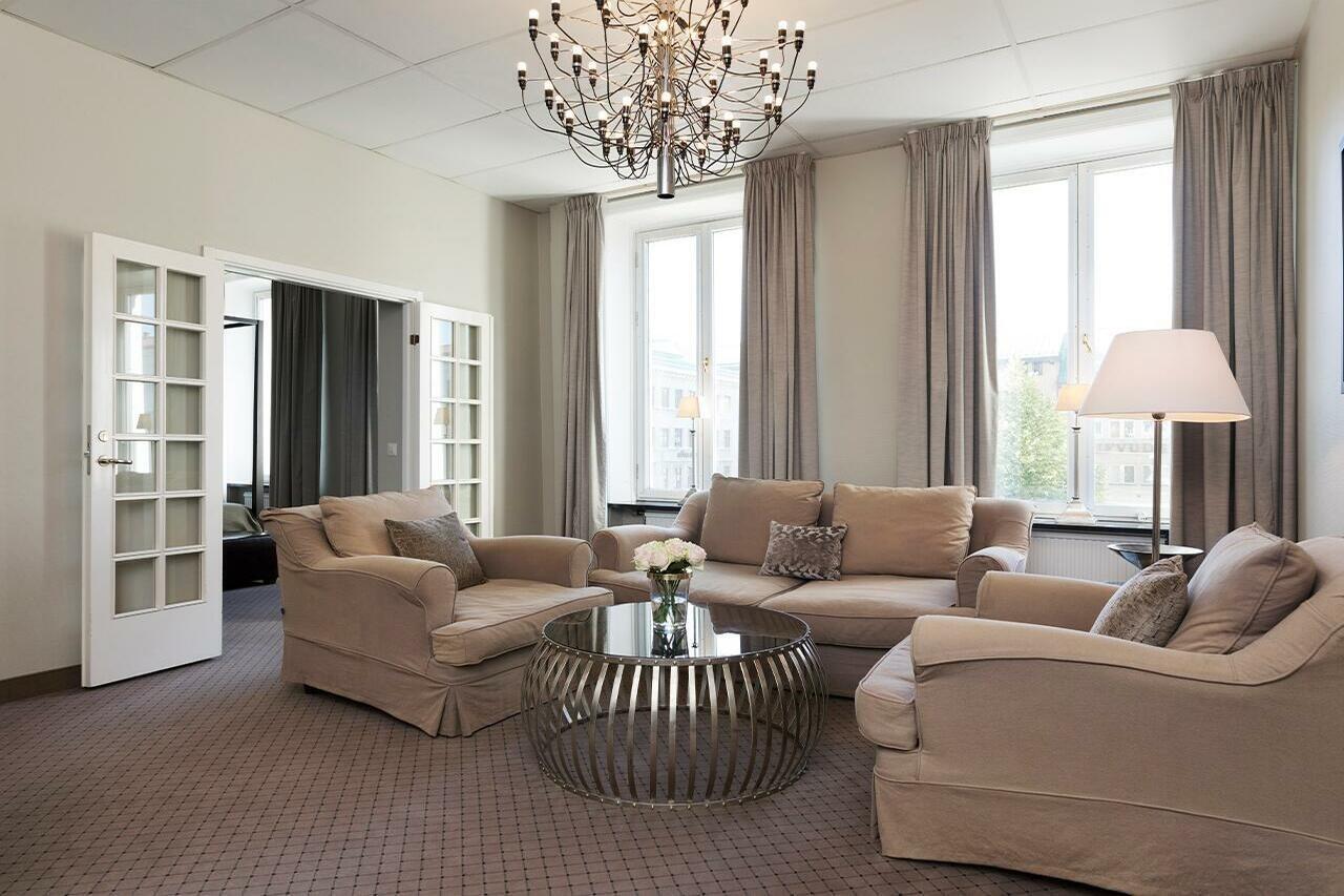 Hotel Opera *