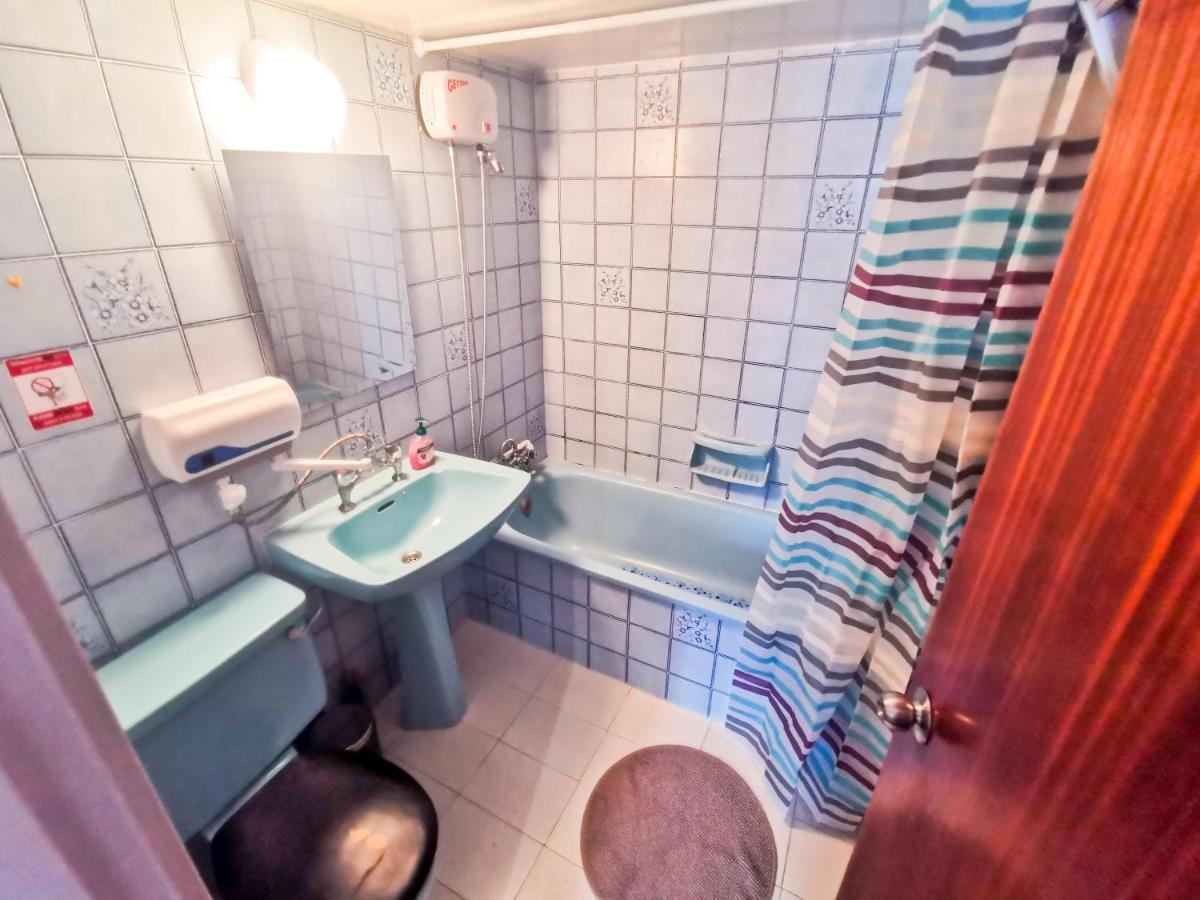 Apartment Flirty Flamingo Seaview Seafront Larnaca