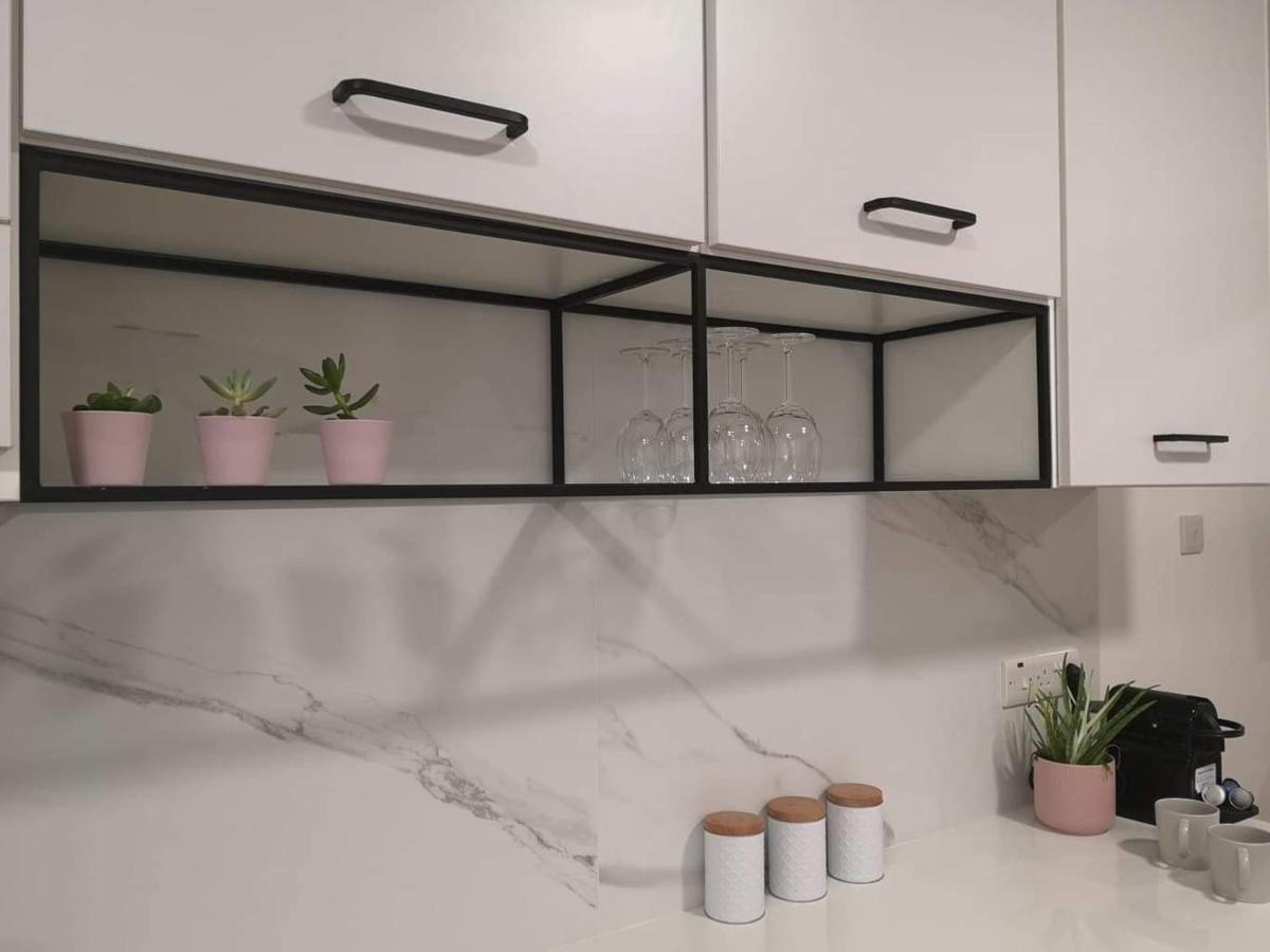 Nemesis Apartment *