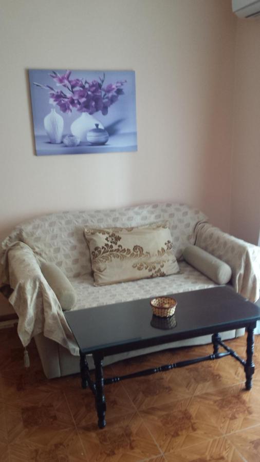Apartment Lira