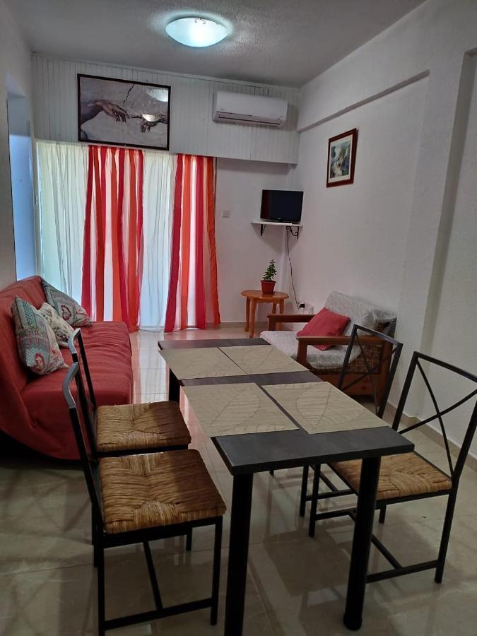 1 Bedroom *