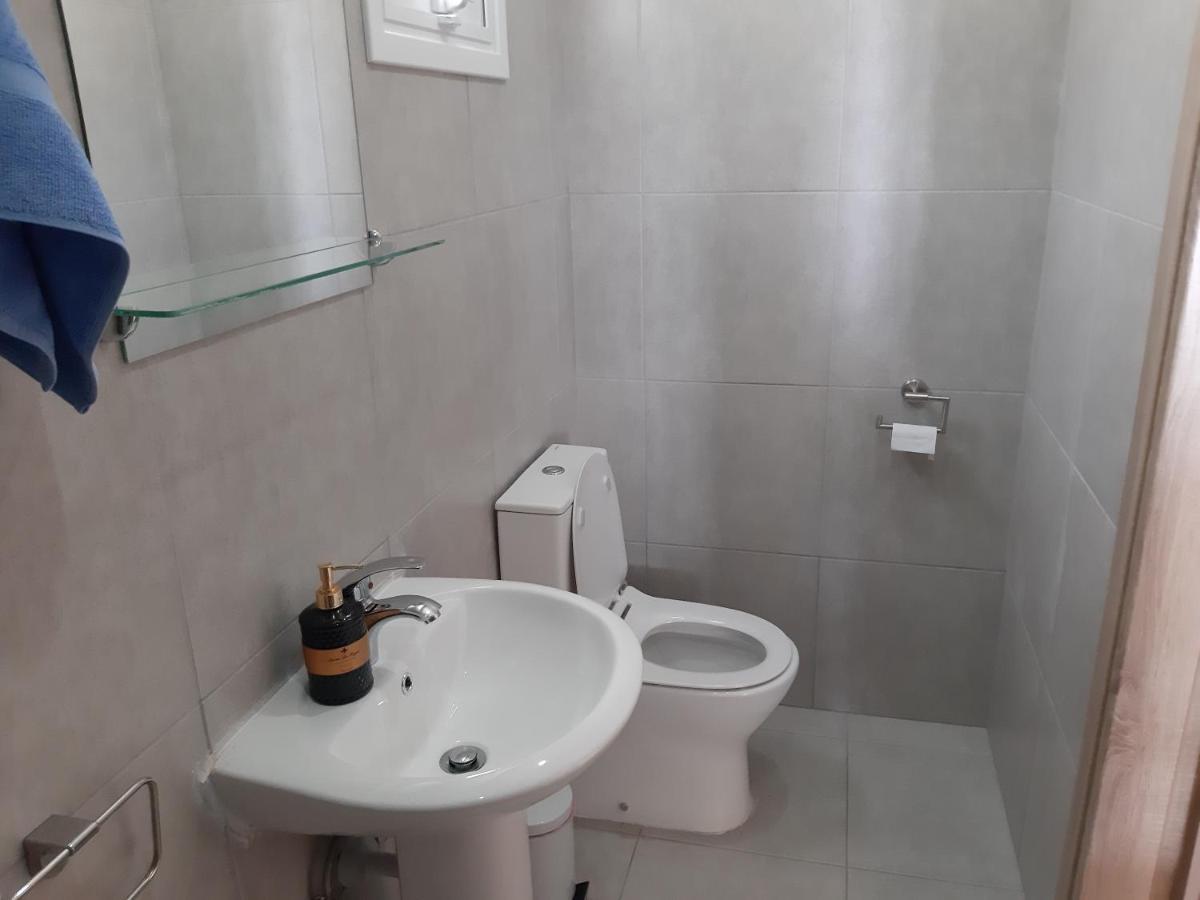 Apartment Zorbas Sea View No 5 Larnaca