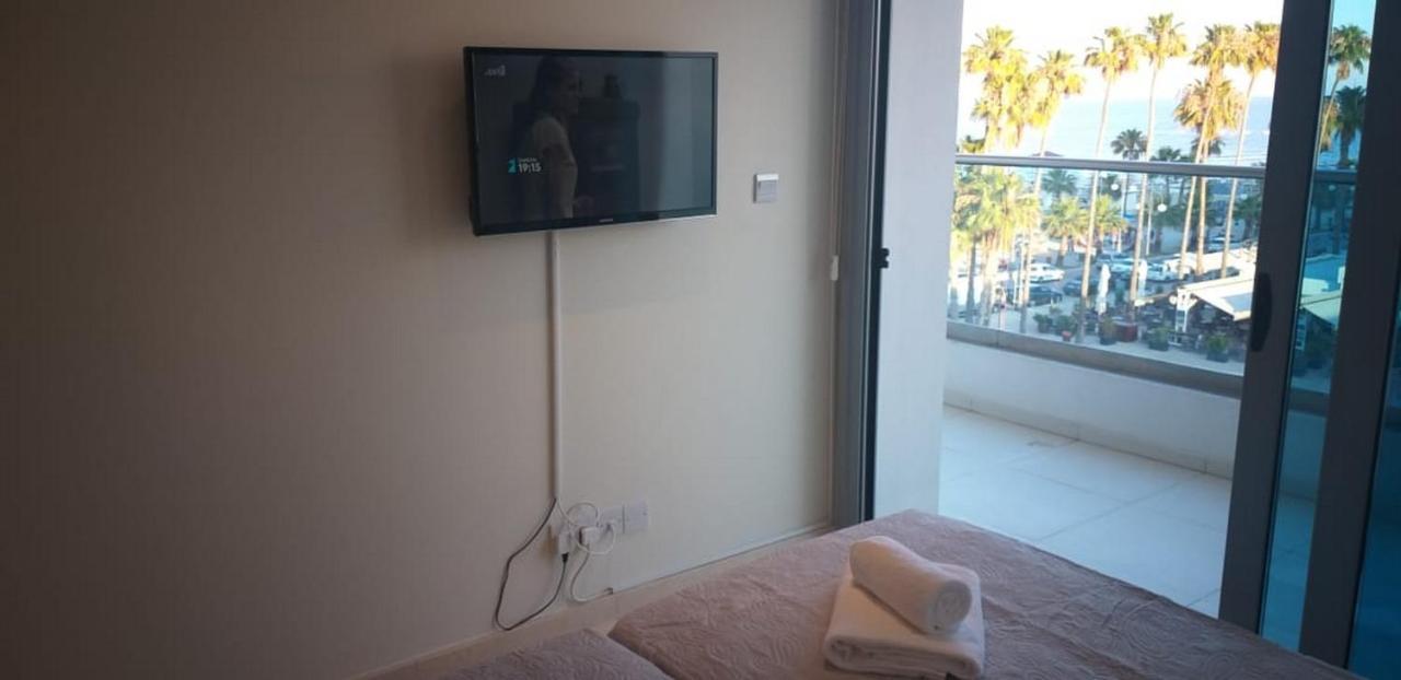 Horizon Luxury At Finikoudes Beach 303 Apartamento *
