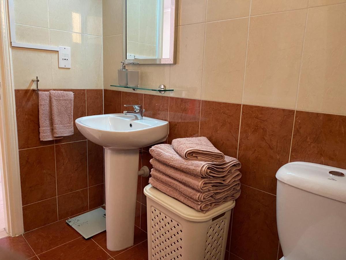 Holiday City Center Apartment *