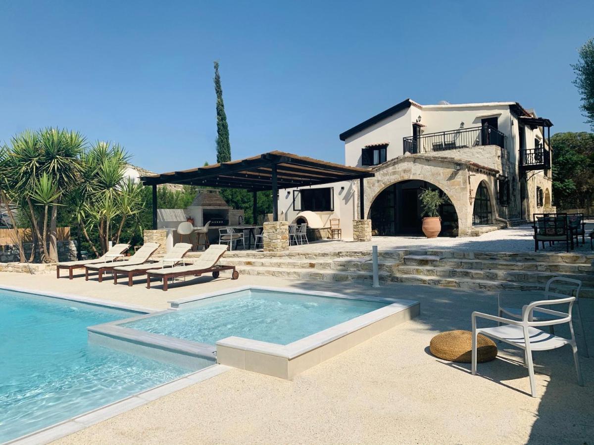 The Goathouse * Larnaca