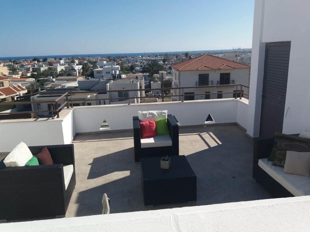 Two Bedroom Duplex :mountain And Sea View