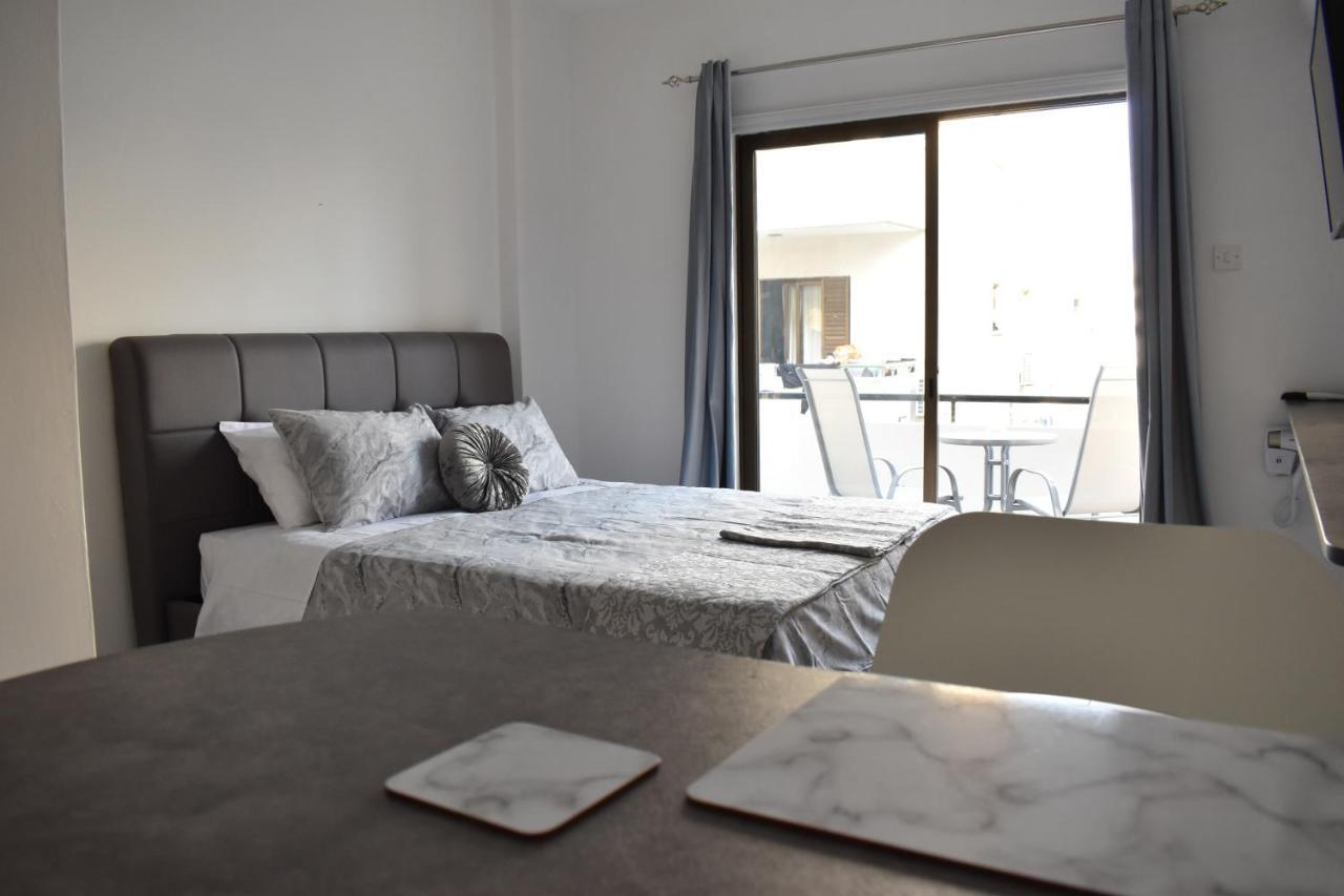 Marias - In Centre,near Apartment Larnaca