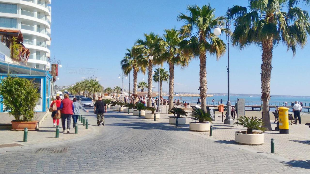 Kave Blue Mackenzie 1 Bdr Flat With Pool Apartment Larnaca