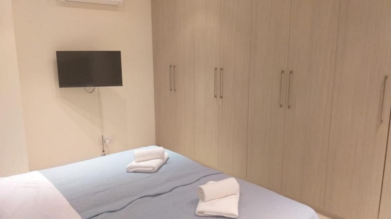Horizon Luxury At Finikoudes Beach 301 Căn hộ Larnaca