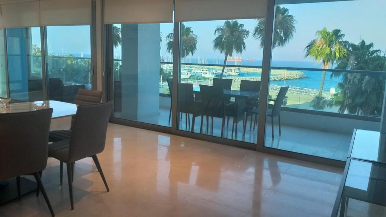 Horizon Luxury At Finikoudes Beach 301 * Larnaca