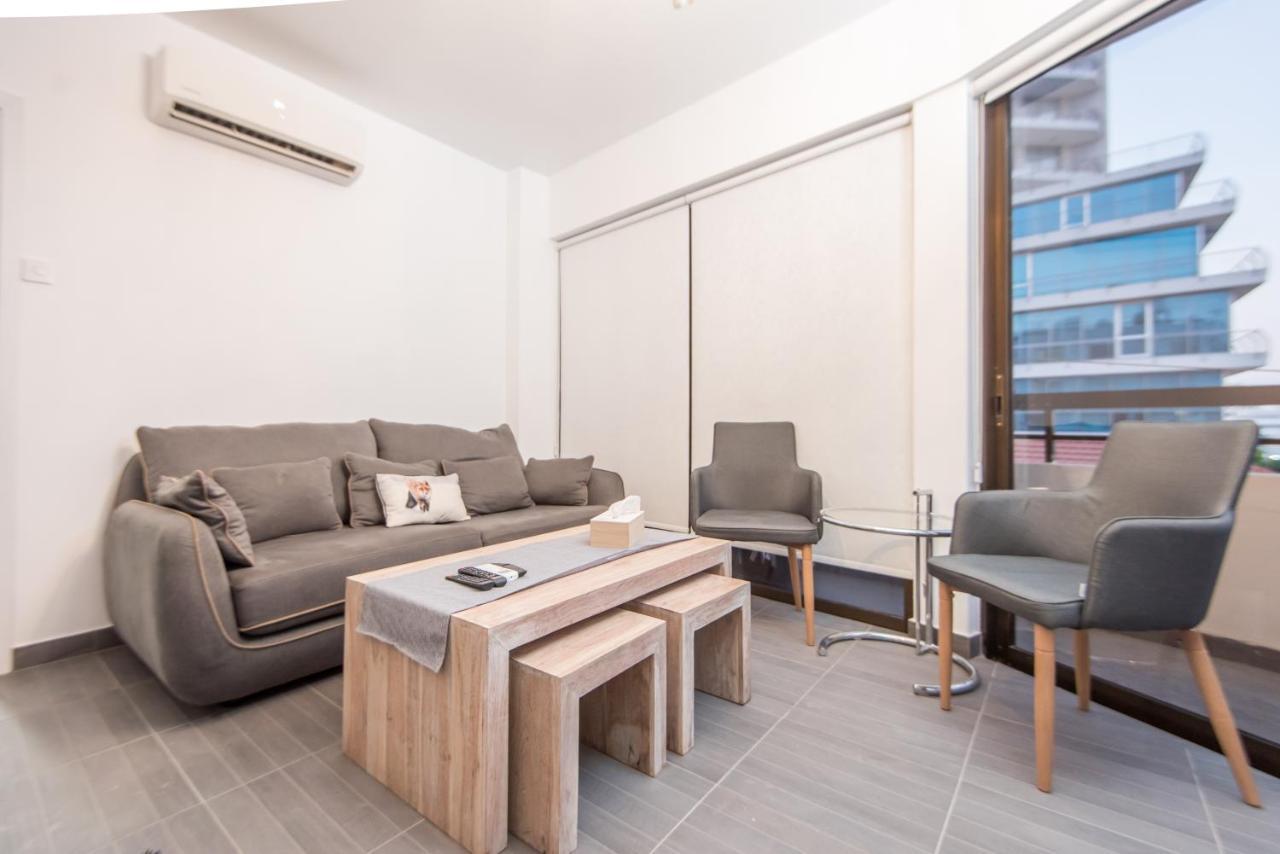 Sea View Flat 301 *