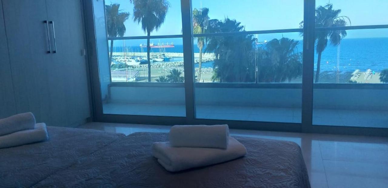 Horizon Luxury At Finikoudes Beach 302 *