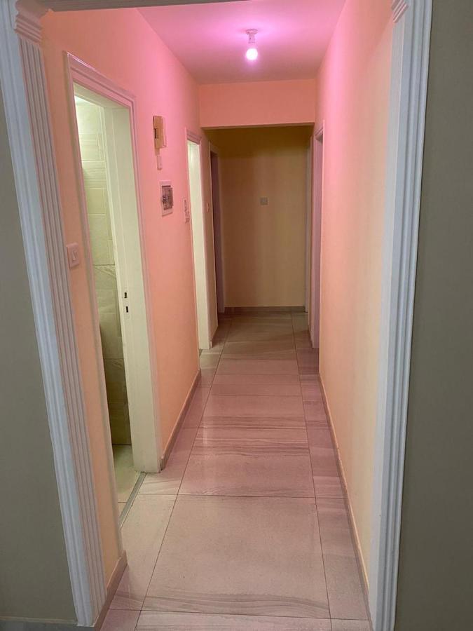 Ở trọ Comfort Larnaca