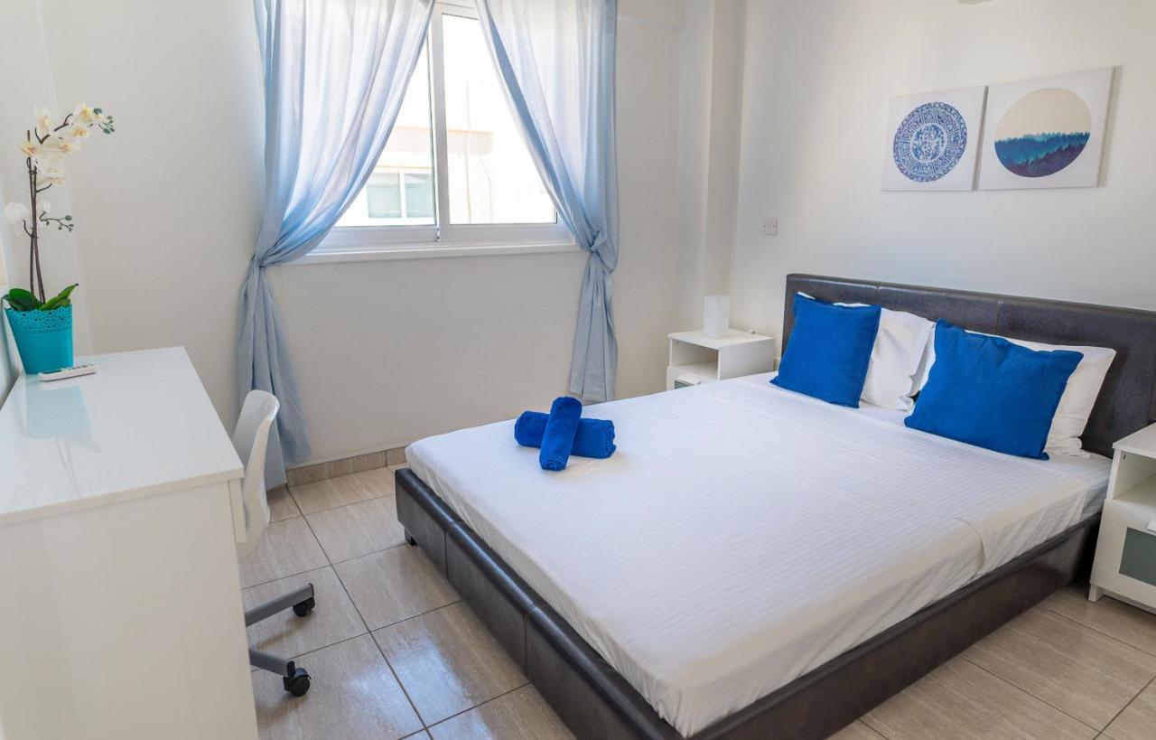 Makenzy Seaview Penthouse * Larnaca