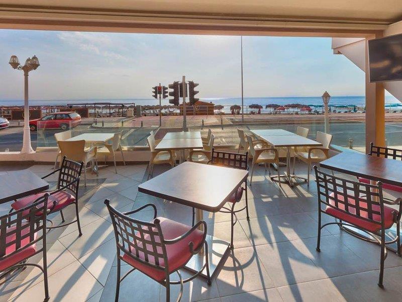 Hotel Mackenzie Larnaca