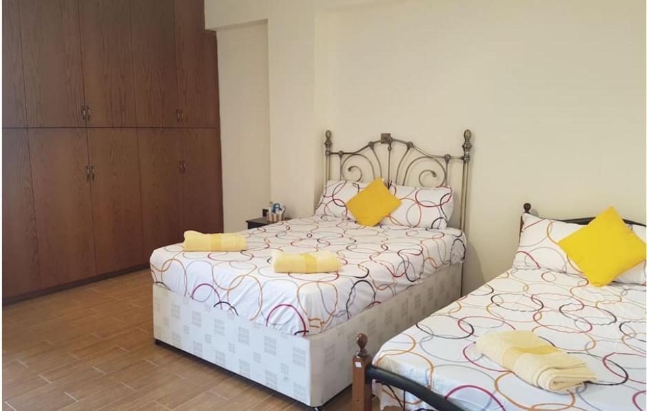 Biệt thự Mansion Ideal For 3 Families Or