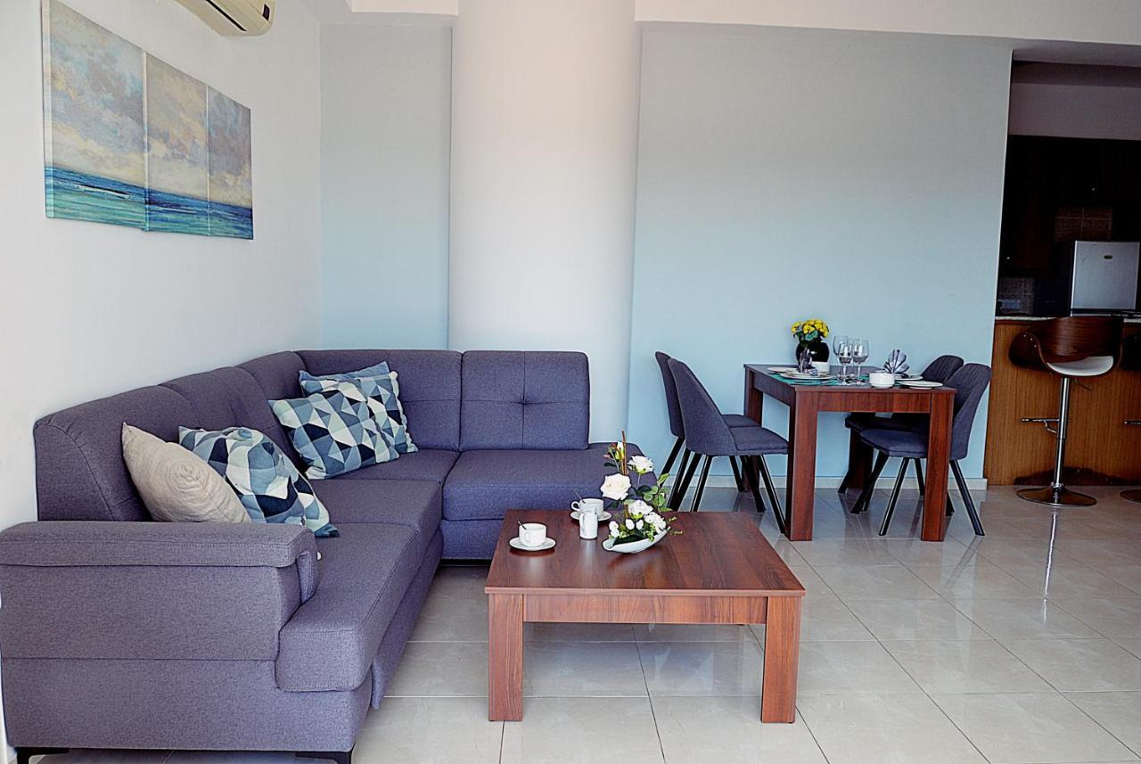 Nicolaides Sea View Căn hộ *