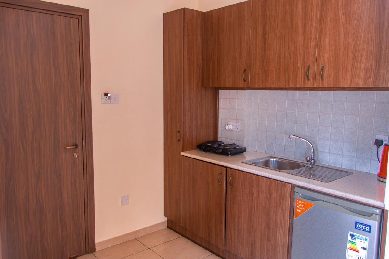 Apartment Lakis Court Larnaca