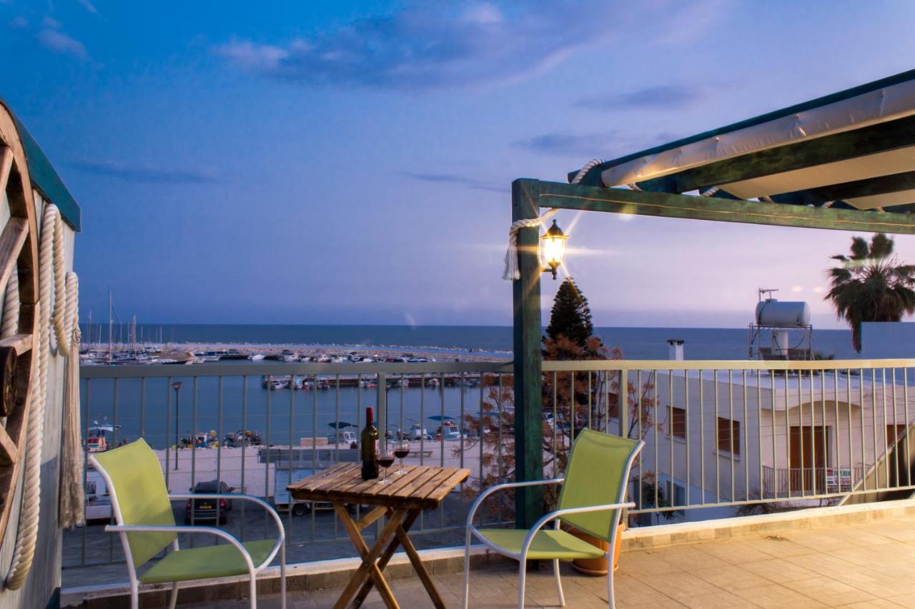 Penthouse With Roof Garden In Zygi Village Marina Holiday home Larnaca