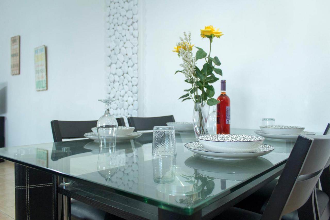 Penthouse With Roof Garden In Zygi Village Marina