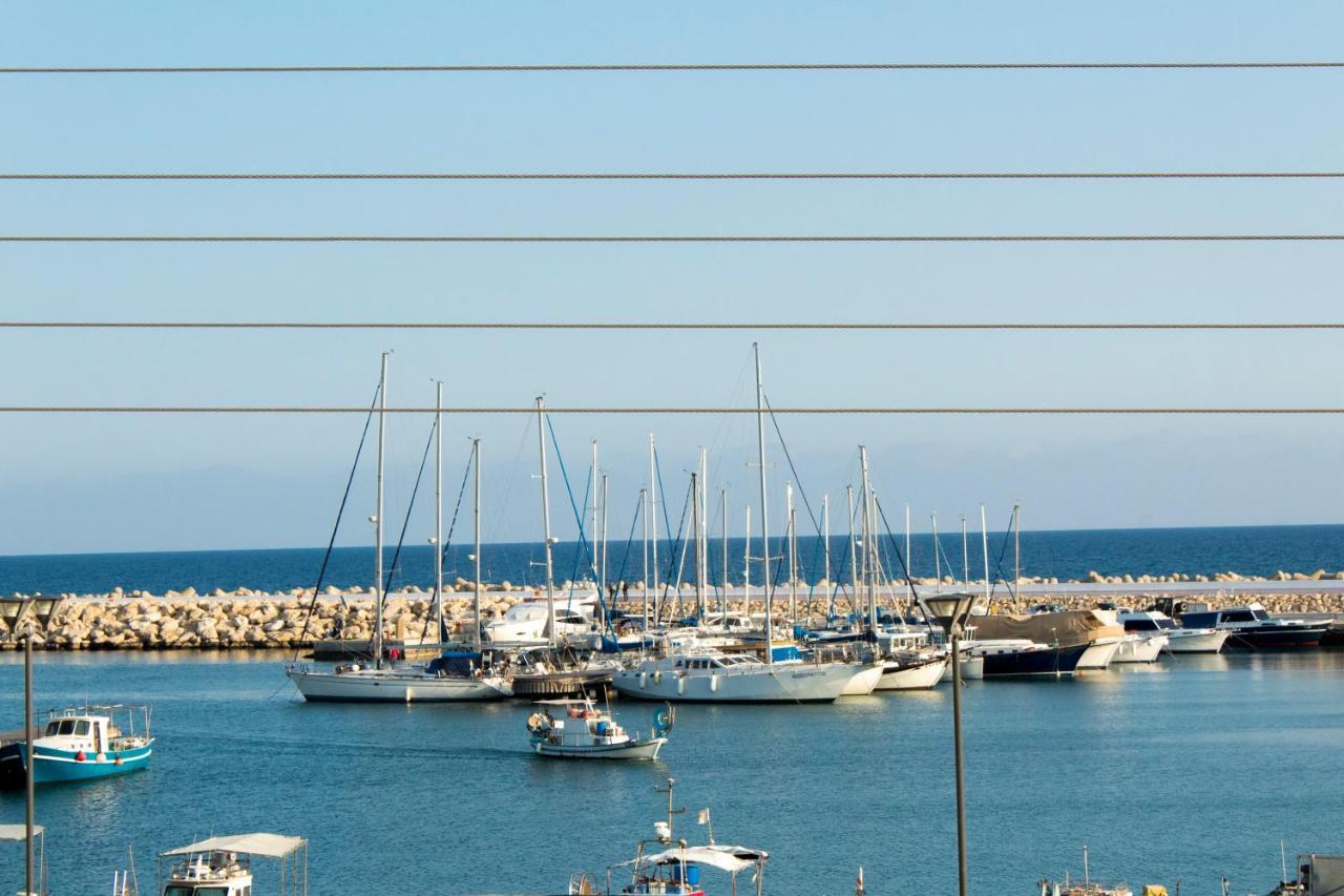Holiday home Penthouse With Roof Garden In Zygi Village Marina *