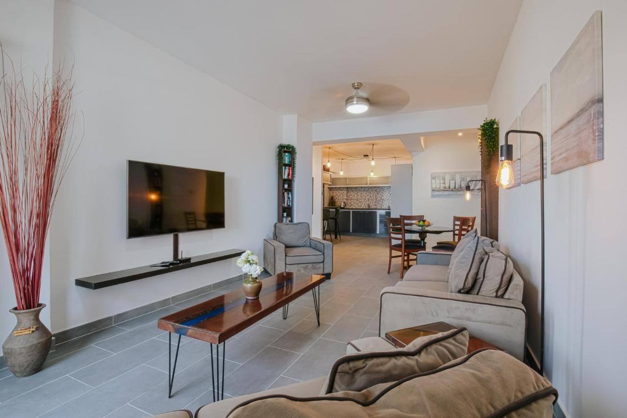 Lazaros Centre Apartment Larnaca