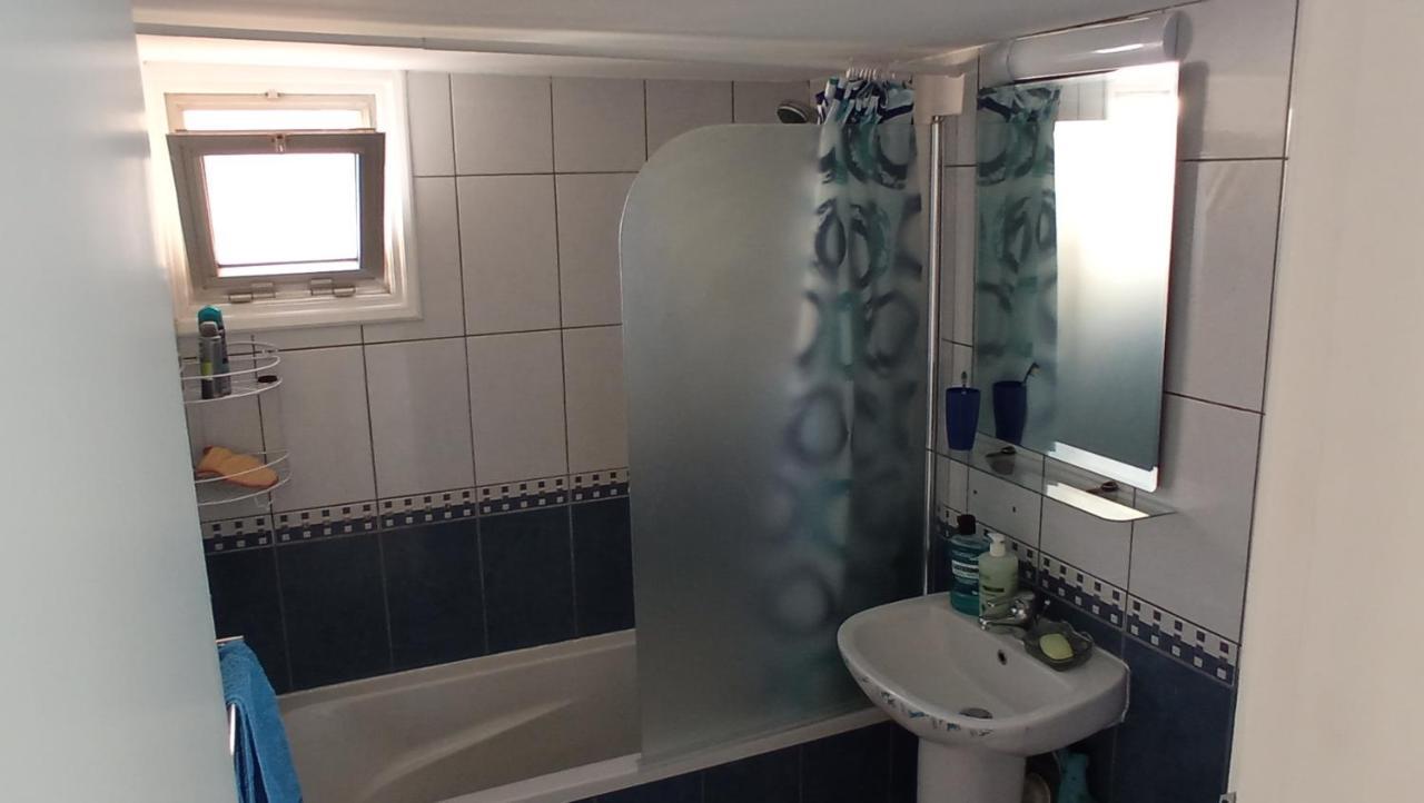 Apartment 5 Min To The Shared Incl Netflix - Private In 3 Bdr