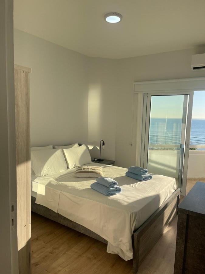 Alex 34 Larnaca