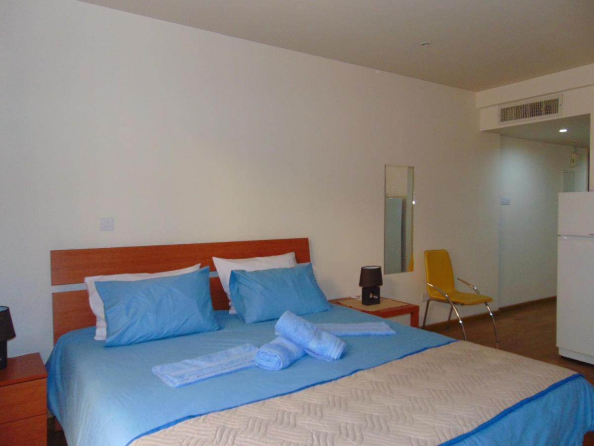 Apartment Ithaki Phinikoudes No. 107